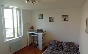 STUDIO 9 calme à Valadon